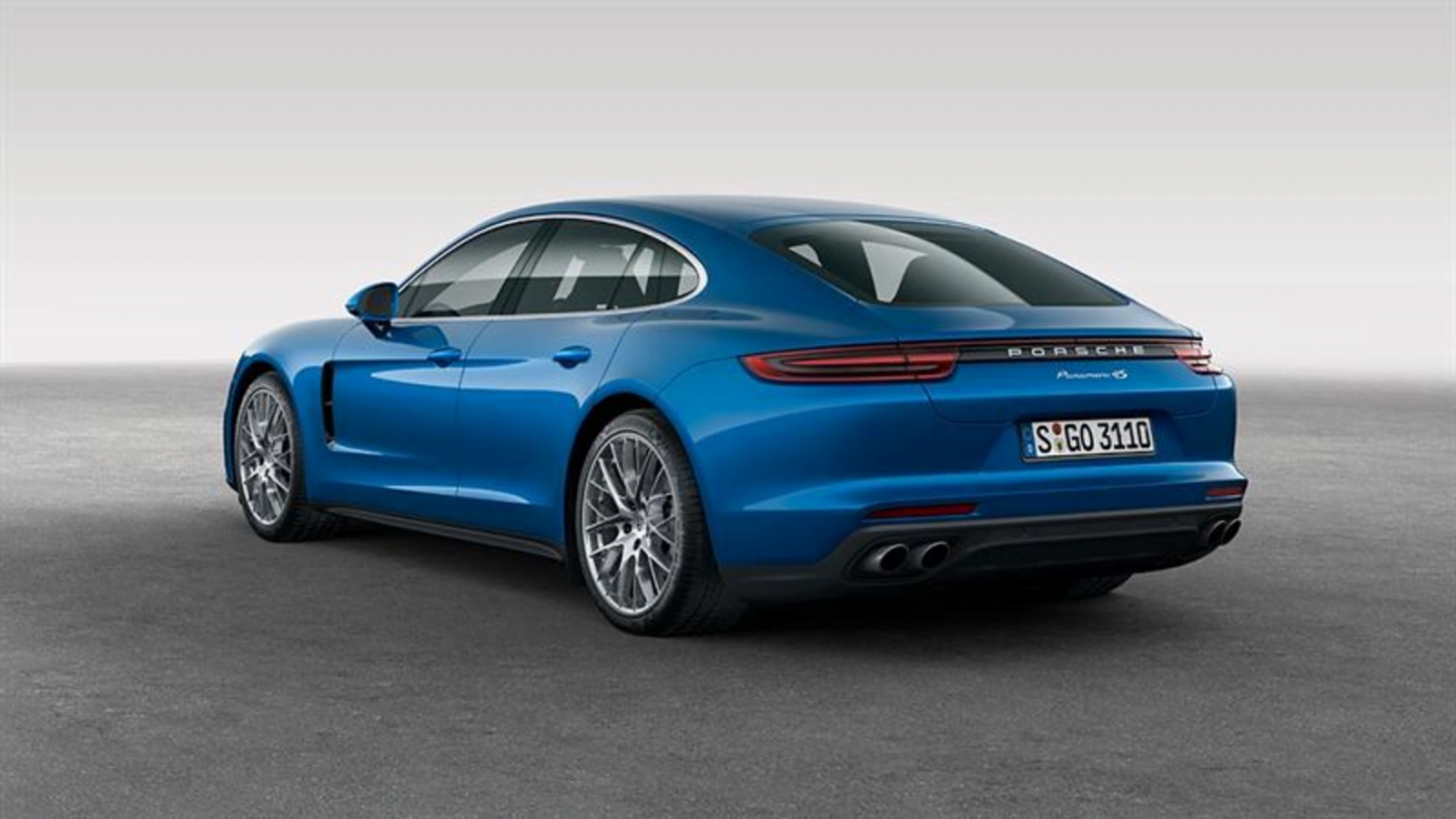 New Porsche Panamera